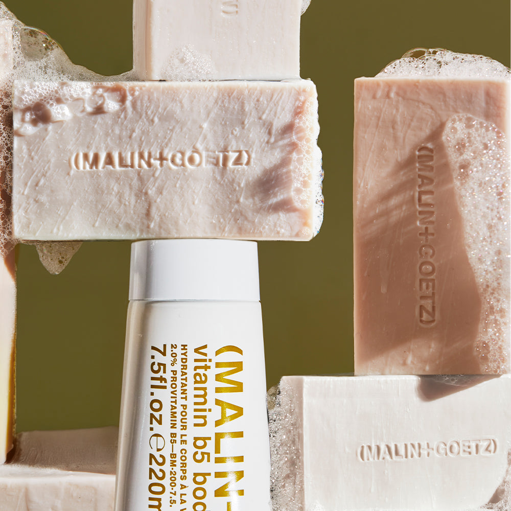 vitamin b5 hydrating bar strawberry.